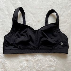 Lululemon Sports Bra - Ta Ta Tamer II
